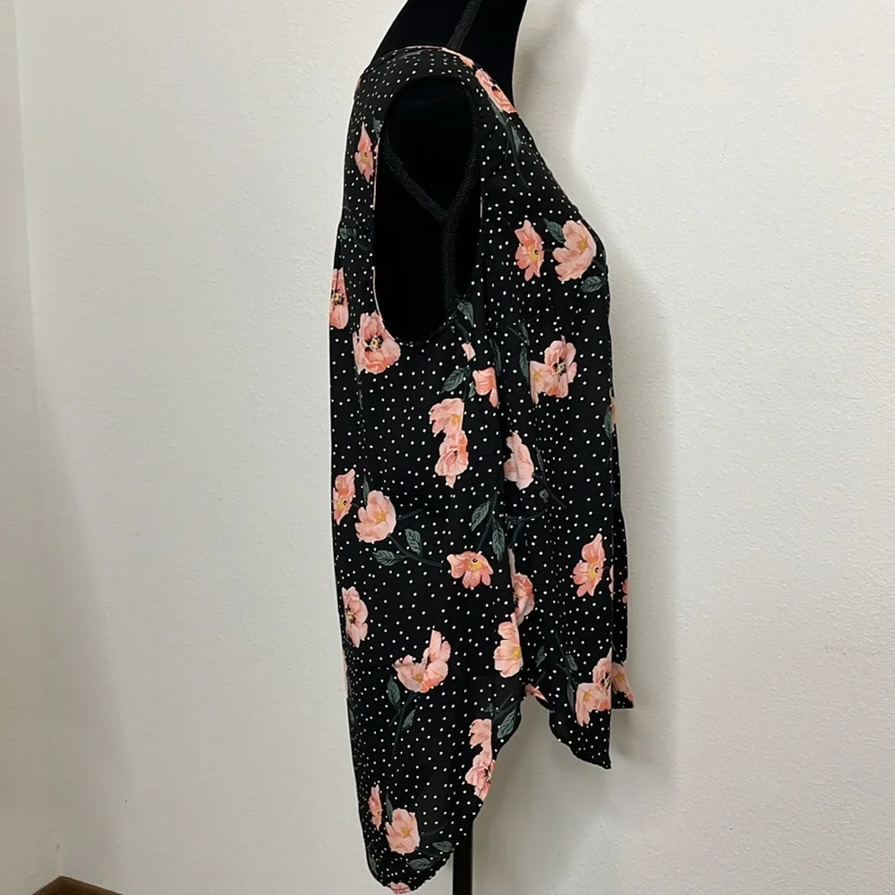 Torrid Harper size 1 sleeveless semi-sheer button-up floral blouse - Picture 4 of 11